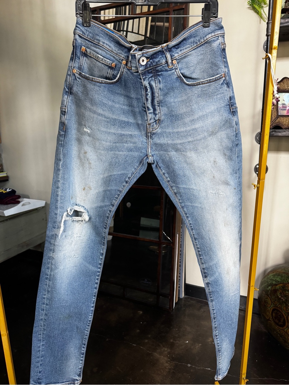 Distressed Light Blue Skinny Men's Jeans
